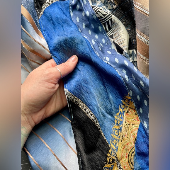 👔 Necktie Festival Skirt 👔 - Picture 6 of 16